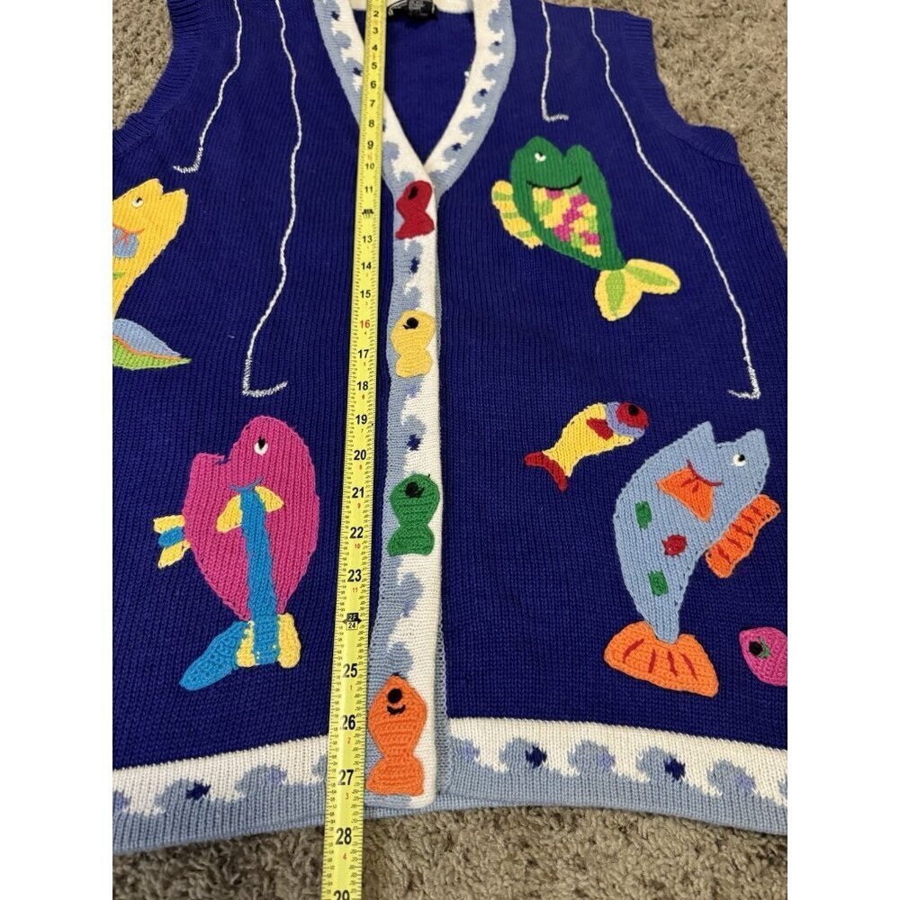 VTG 90s BEREK Knit Sweater Vest Fishermen Fish 3D Novelty Teacher Super Cute M - Picture 11 of 11